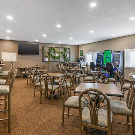 Everspring Suites Bismarck Esterno foto