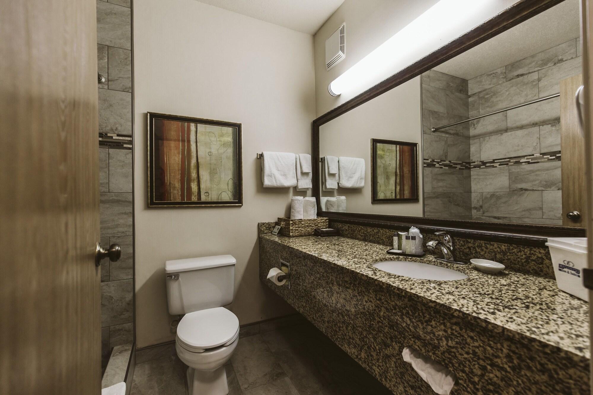 Everspring Suites Bismarck Esterno foto