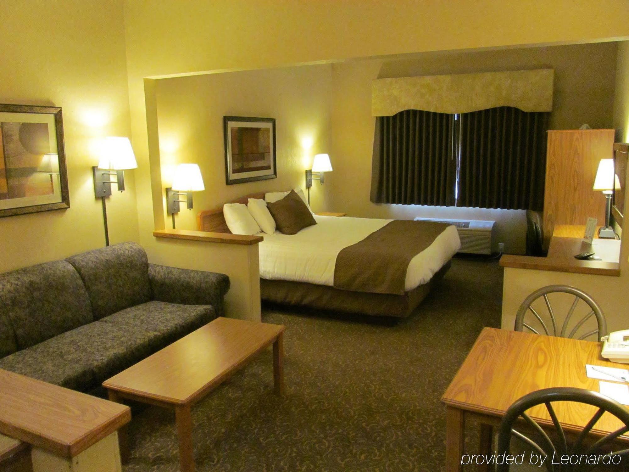 Everspring Suites Bismarck Esterno foto